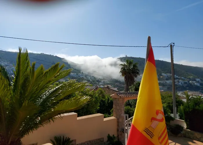 Apartamento En Moraira Con Piscina 100 M De La Playa